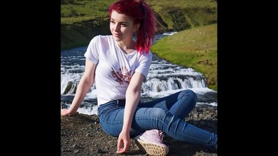 Pruvate micca di cum cù Streamer Olyasha 1080p (Metronome)